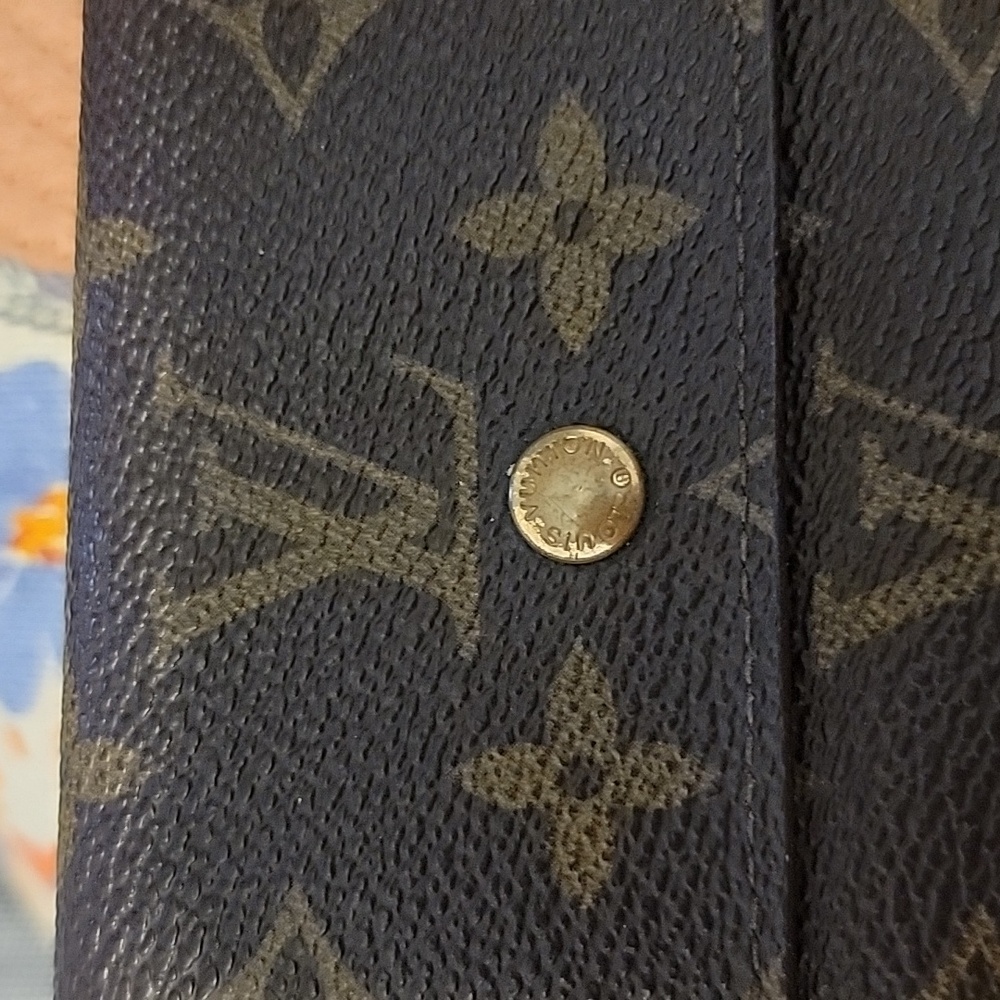 Louis Vuitton Brown   Monogram Wallet - Picture 10 of 12